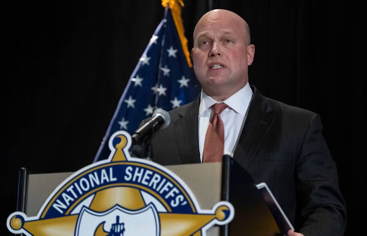 Матю Уитакър Матю Уитакър